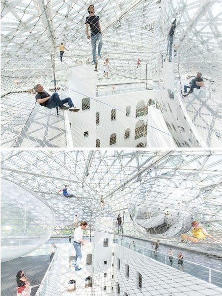 Дизайнерские аттракционы, которые сломают ваше представление о пространстве.. Такое искусство не для тех, кто боится высоты или страдает нарушениями вестибулярного аппарата. Эти инсталляции — творчество современных художников и дизайнеров, исследующих пов