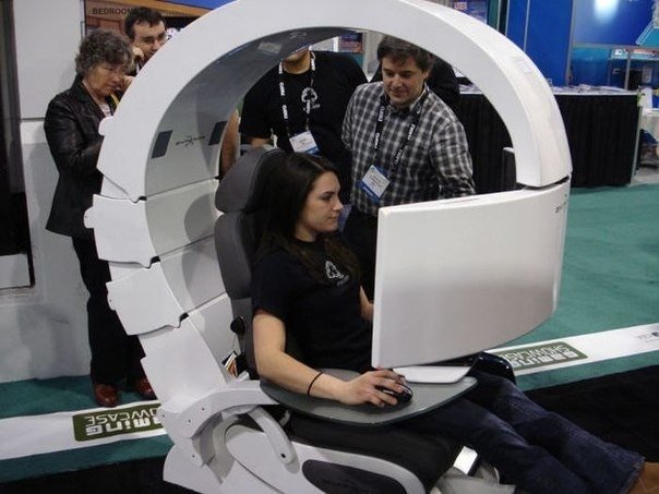 Emperor 200 и Emperor 1510 — компьютерные кресла для суперзлодеев - 4