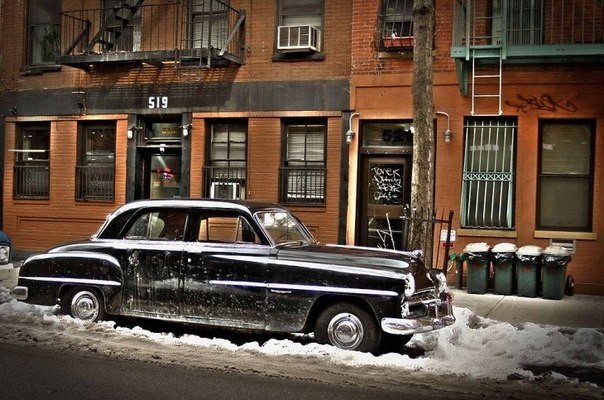 Ретро автомобили на улицах современного Нью-Йорка - 6