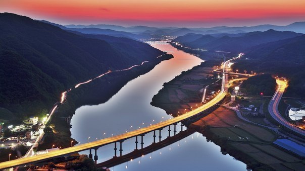 A passing bridge across the river between the mountains, Korea