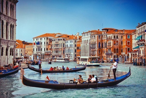 По Венеции на гондоле