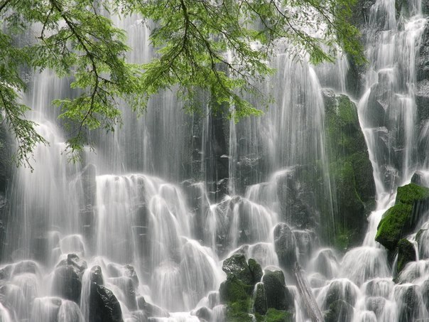 The beauty of the water: the magnificent waterfalls - 1