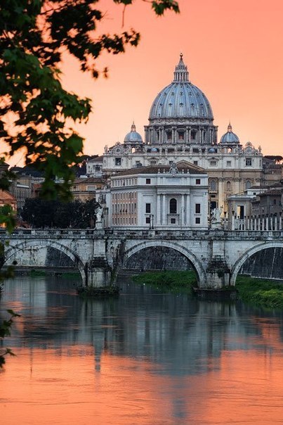 Вечір в Римі, Італія