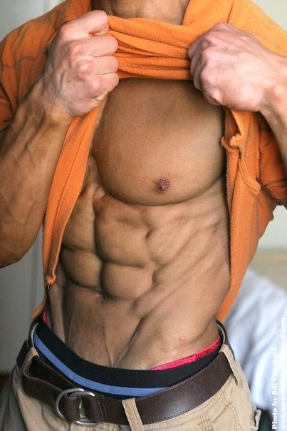 Научим, как накачать СТАЛЬНОЙ ПРЕСС без спортзала. - не потребуются никакие физические тренировки<br>- за вас всю работу сделает мышечный пояс - он имитирует занятия тренажёра "прокачивая" пресс, до формы "кубиков"<br>- всего 1 месяц до супер результата с