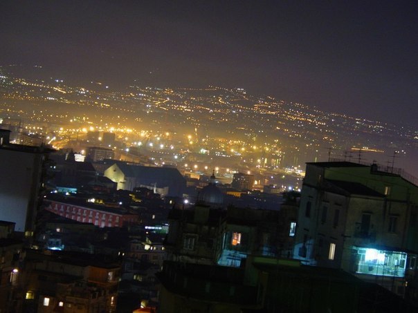 Италия, Неаполь