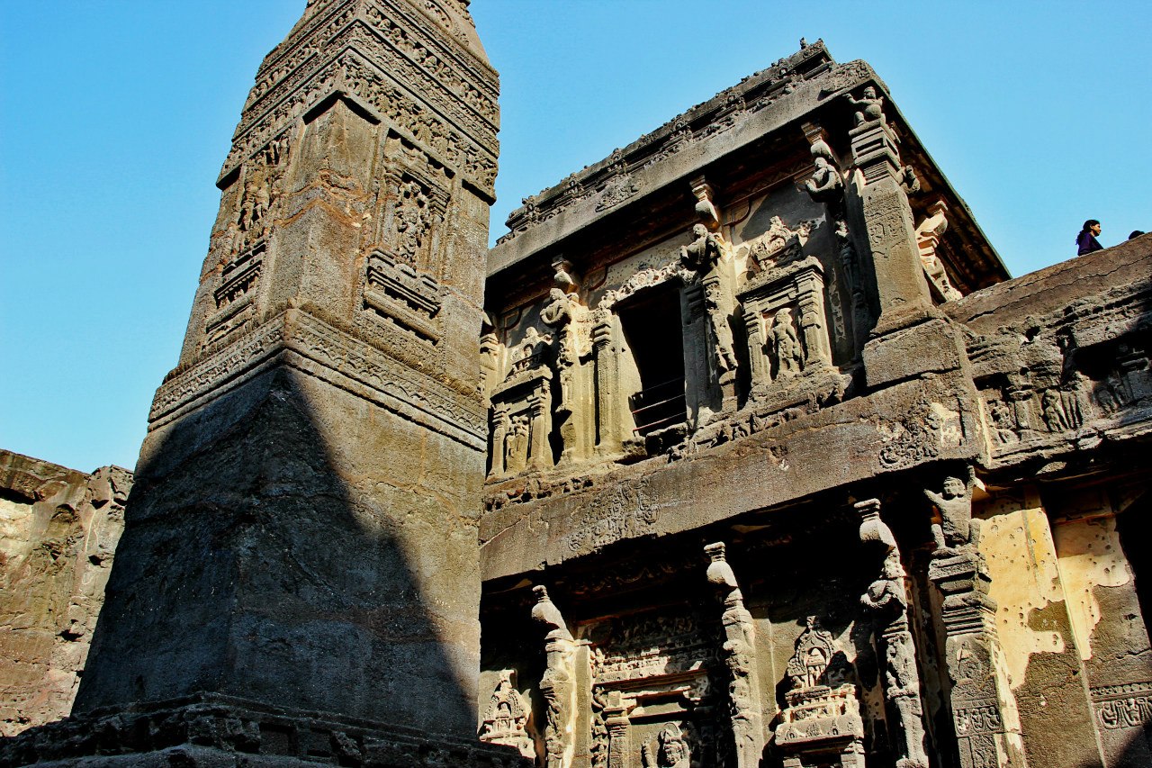 Храм Кайласа: крупнейшее в мире сооружение, вырубленное в скале - 3