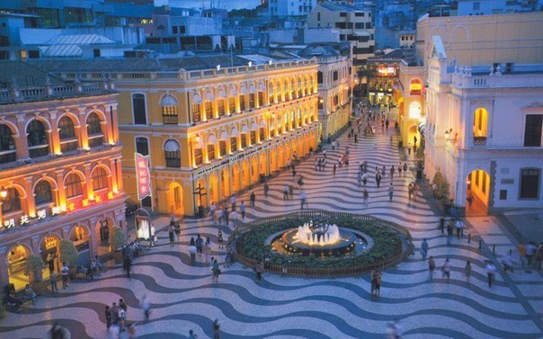 Макау, Китай