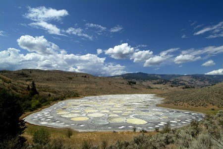 Озеро Клілук (Kliluk, the Spotted Lake), Канада