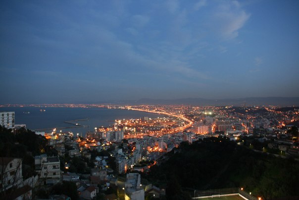 Алжирська Народна Демократична Республіка. Алжир