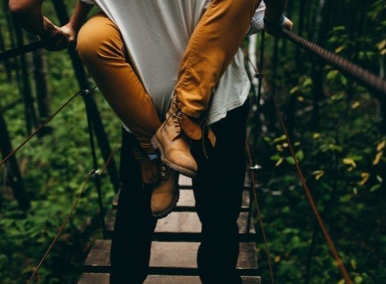 Некоторые люди не умеют сходить с ума – и у них ужасно скучные жизни.. Чарльз Буковски