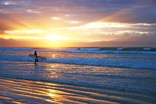 Балі, Індонейзія. Серфінг на світанку, в ці моменти здається як буд-то час зупинився - 6