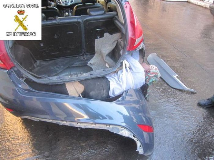 "Живые" находки на испанской границе