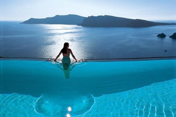 Pools with infinity view - 6