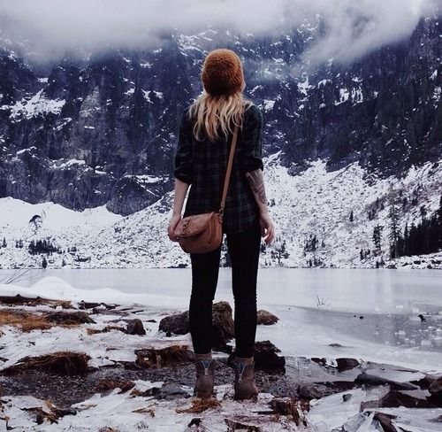 Если у человека появляется возможность вести необычную жизнь, он не имеет права от неё отказываться.<br><br>Жак-Ив Кусто.