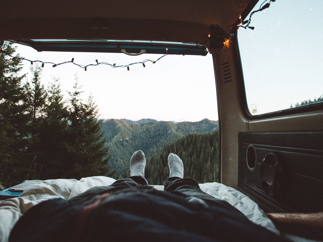 It's really cool to wake up and see the sky, not the phone screen - 5