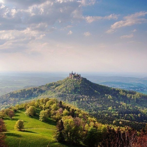 Замок Гогенцоллерн, Германия