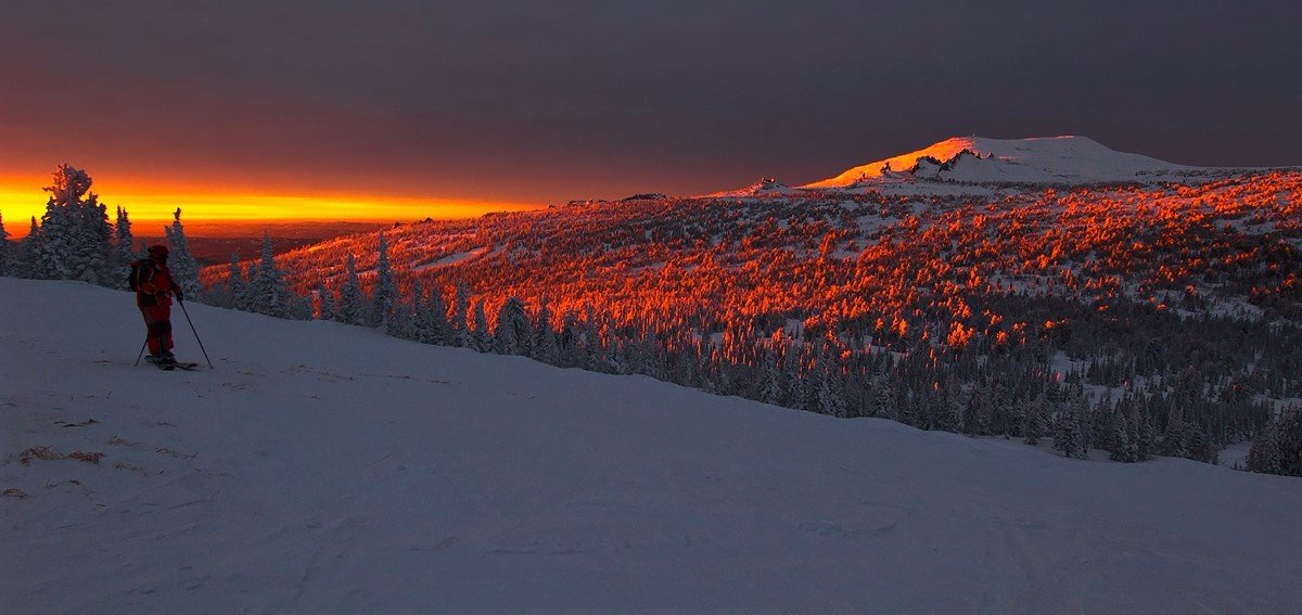 Малиновый вечер на горе Зелёной<br>Шерегеш, Сибирь