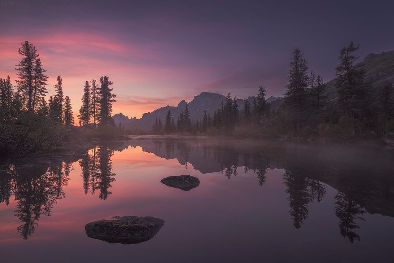 Вечерние краски озера Лазурное<br>Ергаки, Красноярский край, Россия