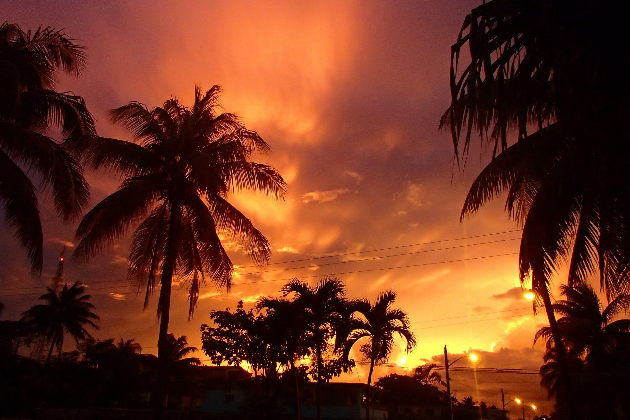 Закаты с разных уголков планеты - 7