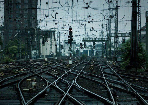 Примерно так я себя чувствую, когда не могу определиться с маршрутом в своём путешествии.