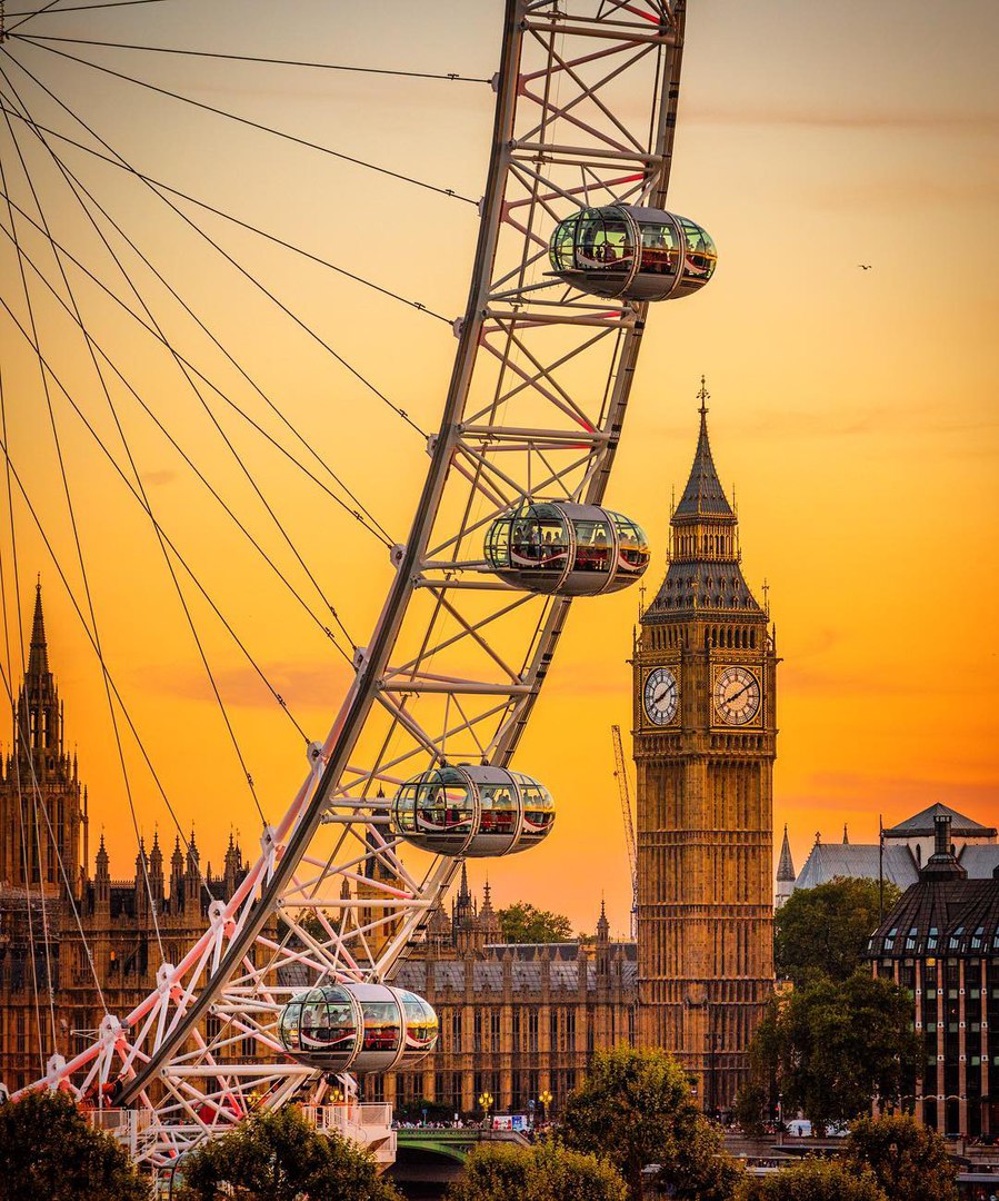 Биг-Бен, часовая башня Вестминстерского дворца, Лондон