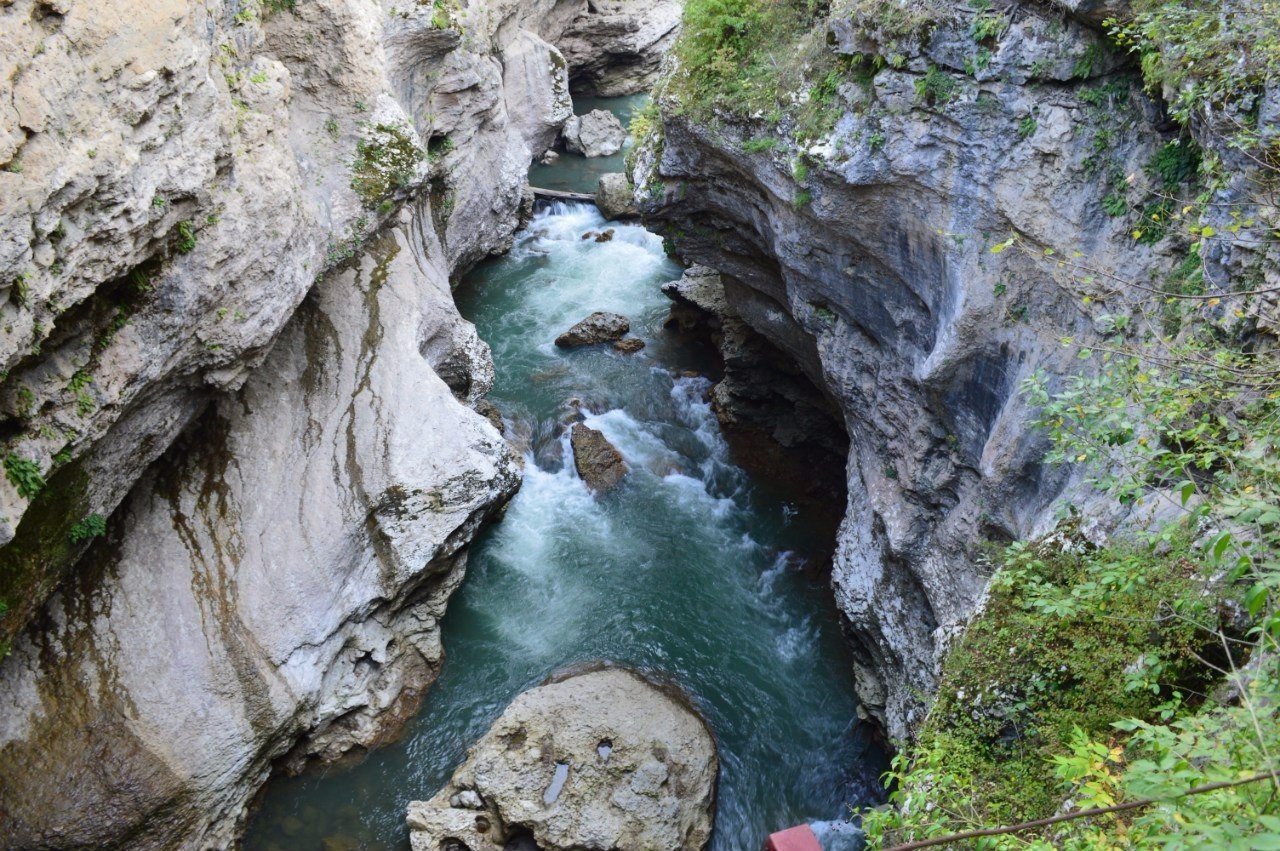 Республика Адыгея, посёлок Каменомостский.