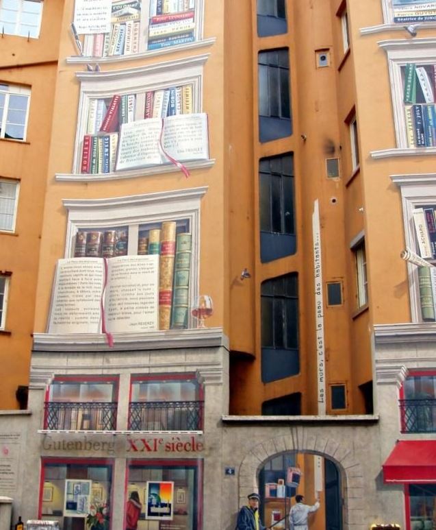 Муралес (музей под открытым небом) на стенах домов в Сардинии - 6