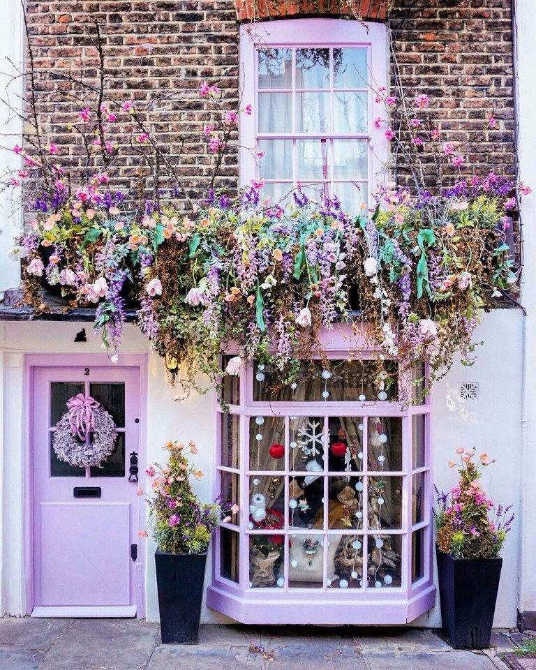 Потрясающе красивые новогодние витрины Лондона - 7