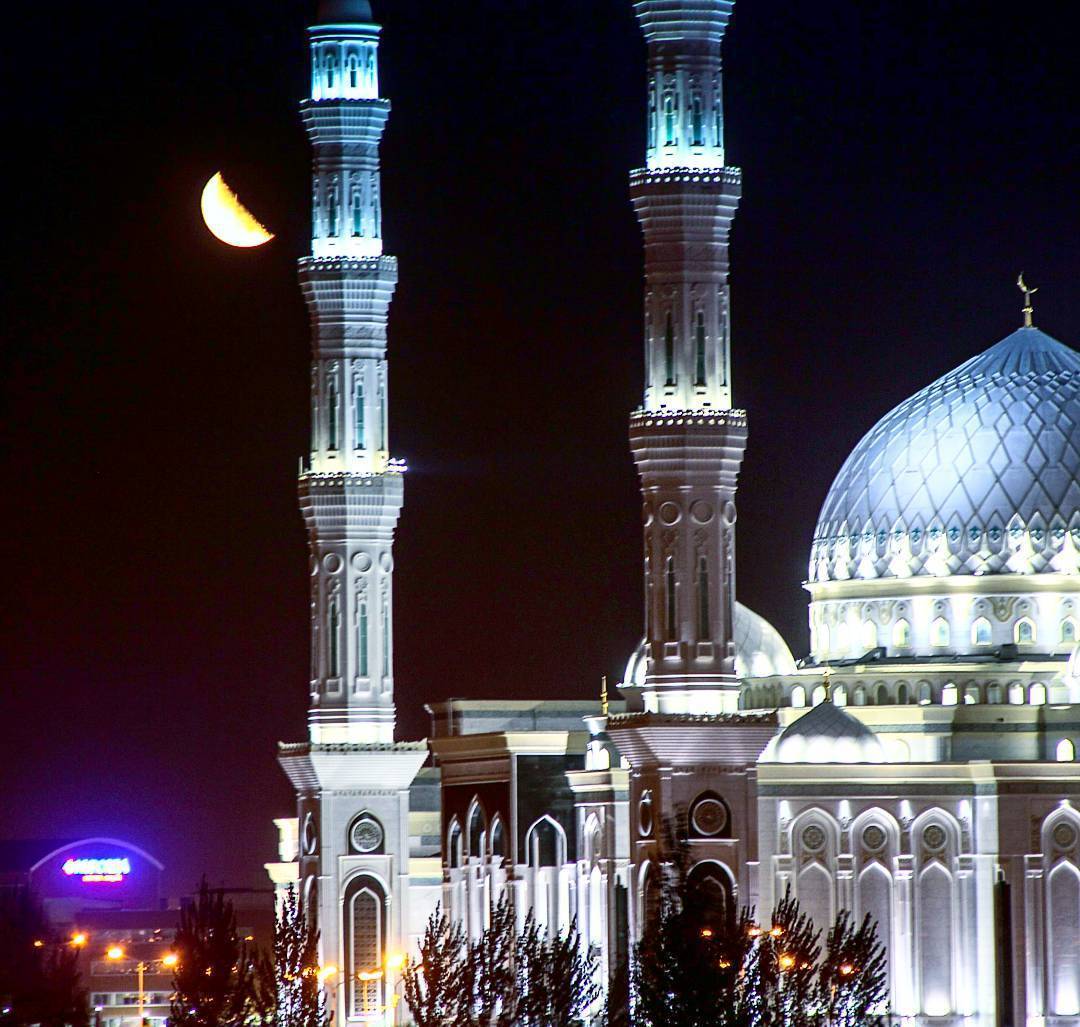 Ночная Астана. Снимок, на котором нет ничего лишнего