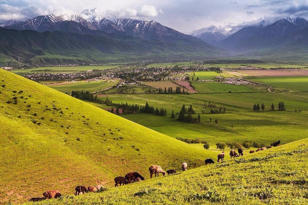 Окрестности Бишкека, Киргизия