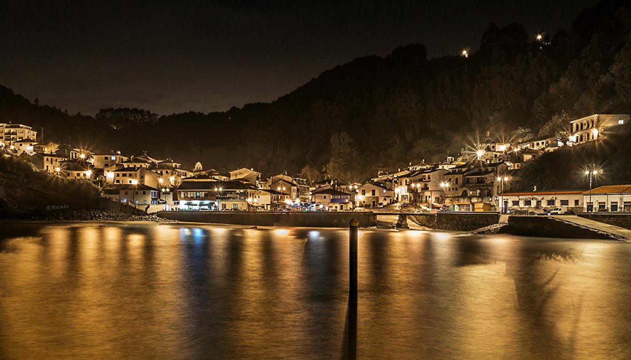 Тасонес, Испания