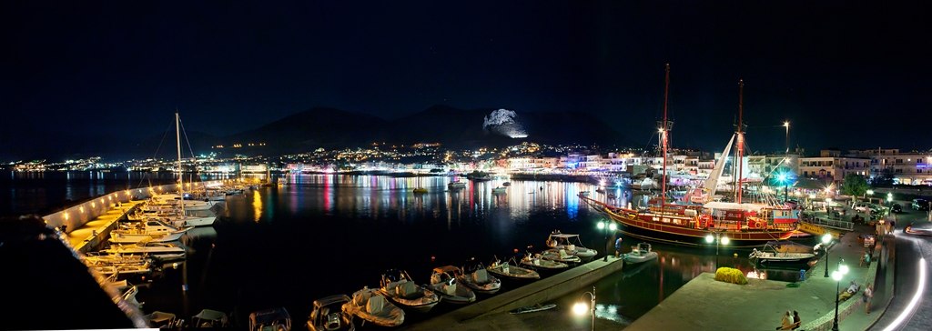 Херсониссос, Греция