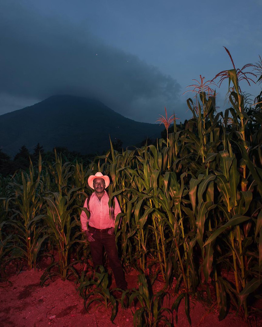 Шикарные сюрреалистические снимки мексиканских красот. - 5