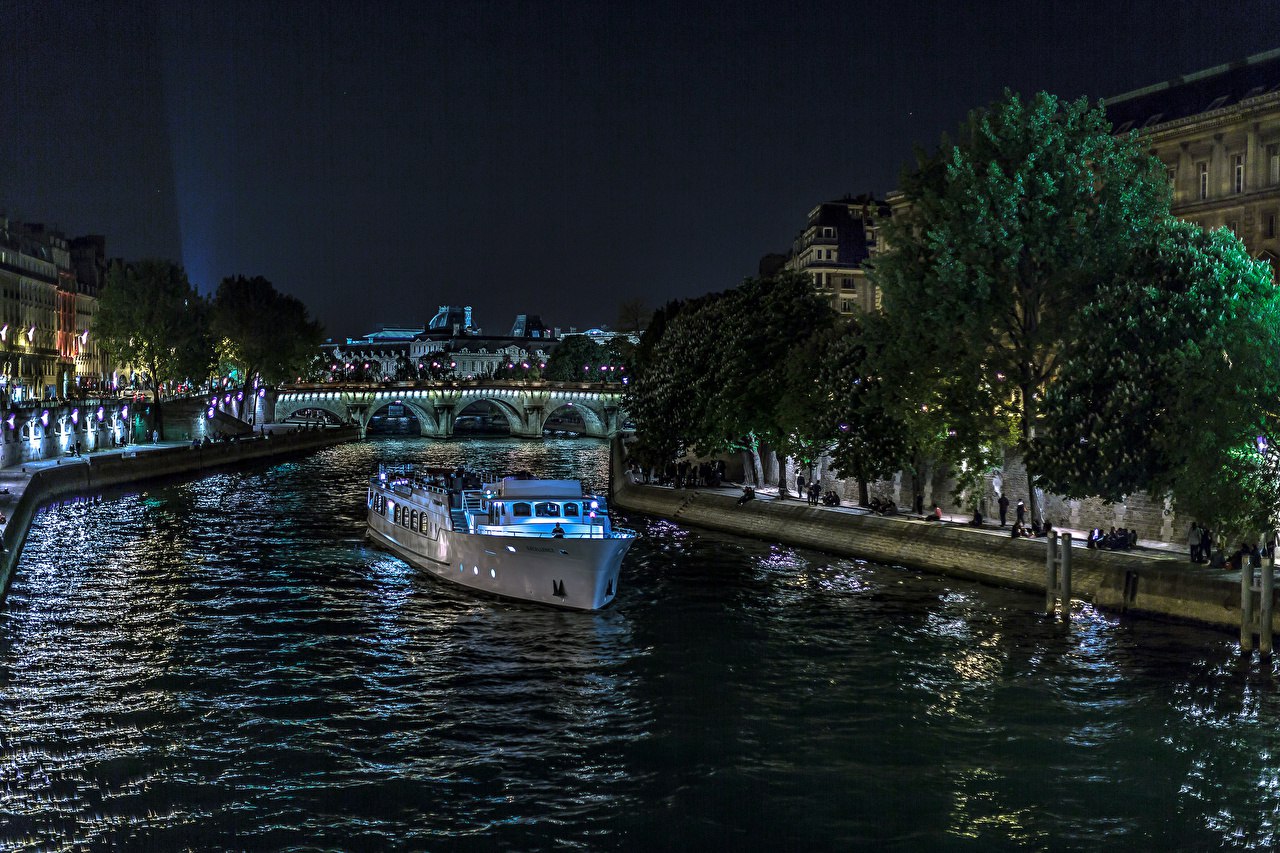 Париж, Франция