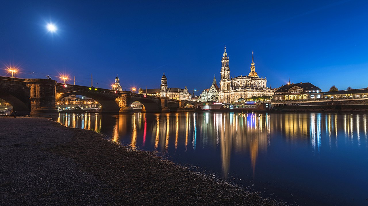 Дрезден, Германия