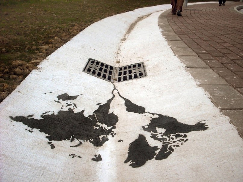 Стрит арт от уличный художника из Испании по имени Pejac - 6