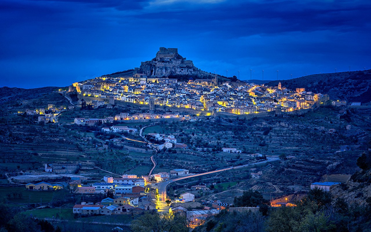 Морелья, Испания