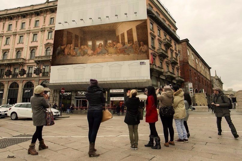 У Парижі та Мілані місця зовнішньої реклами зайняли репродукції картин відомих художників - 8