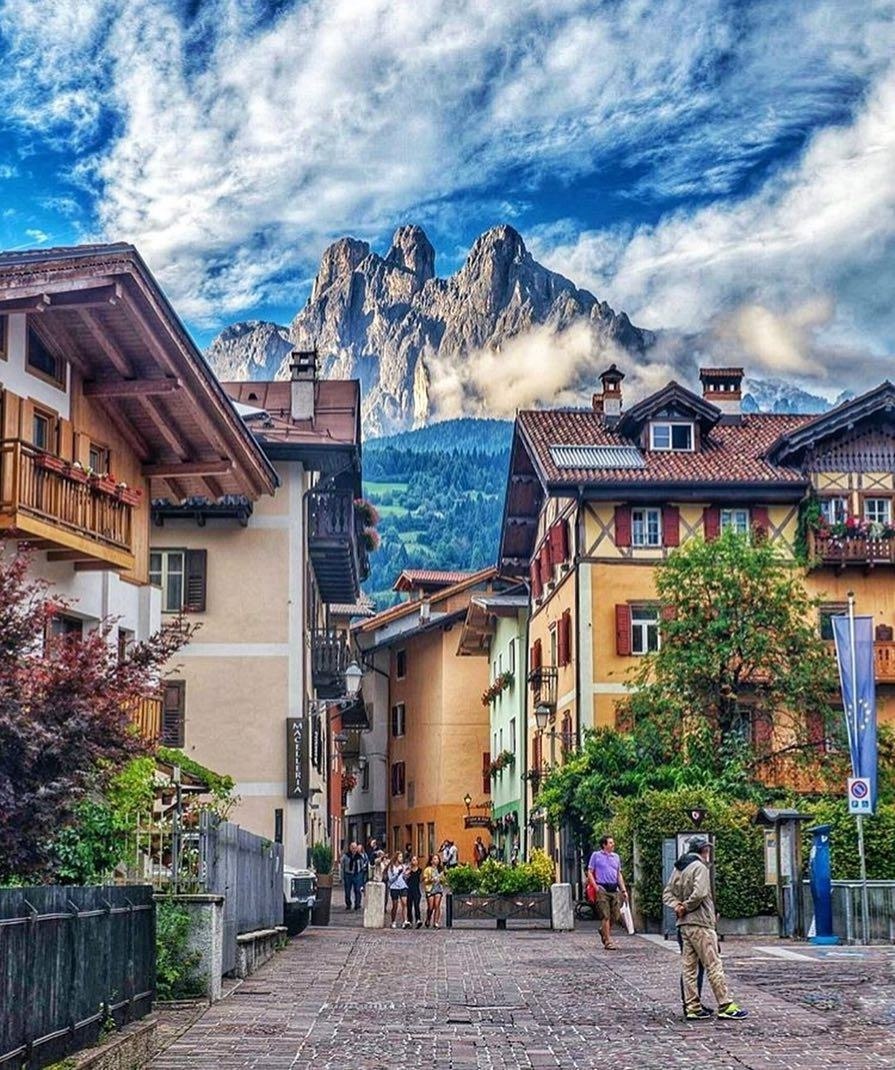 Примьеро, Италия