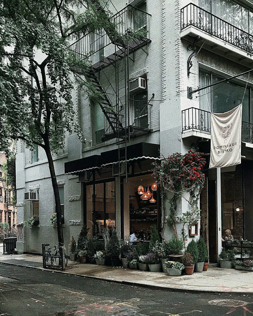 Нью-Йорк, США - 9