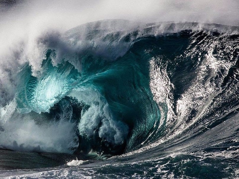 Феноменальные фотографии морских волн - 5