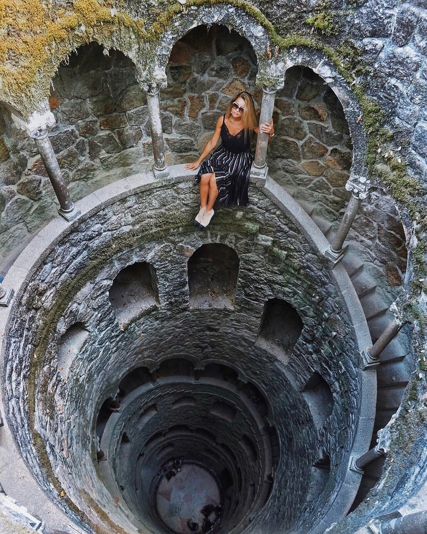 Поместье Quinta da Regaleira, Португалия.