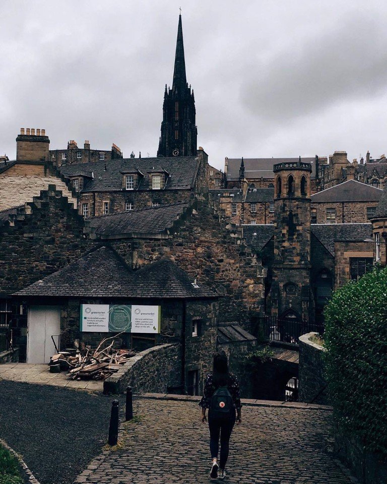 Будьте ласкаві, один квиток до Шотландії! - 7