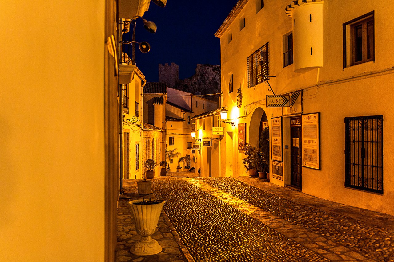 Гуадалест, Испания