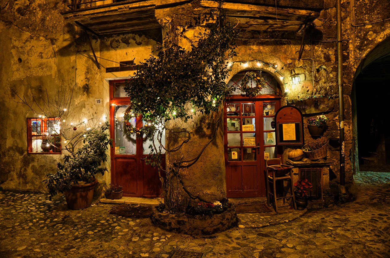 Кальката, Италия