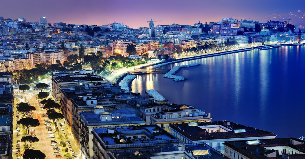 Неаполь, Италия