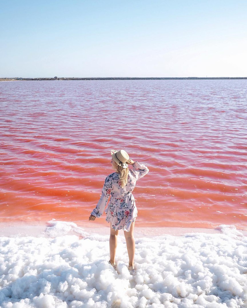 Набимия, Африка