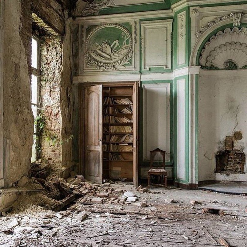 Заброшенная красота в объективе французского фотографа Ромэна Вейона