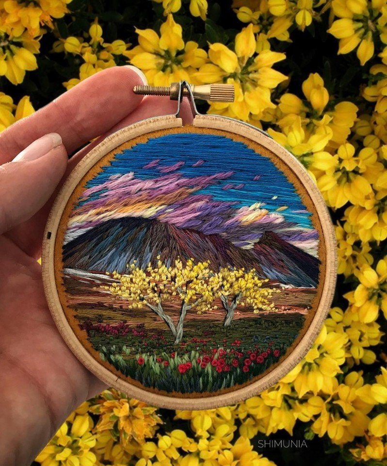 Девушка создает удивительные картины из ниток - 9