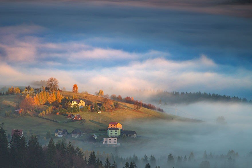 The beauty of the misty landscapes - 6